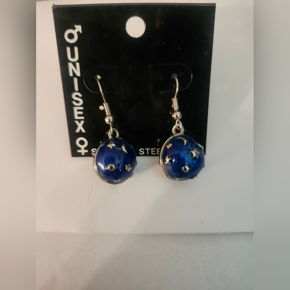Jewelry - Moon and Stars Earring NWT